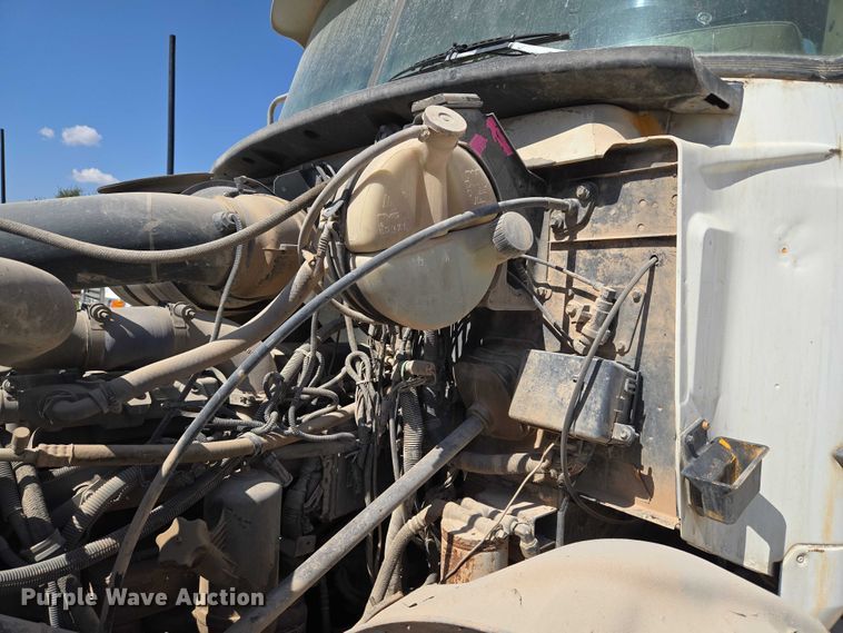 image for item EU3782 2005 Mack CV513 ready mix truck