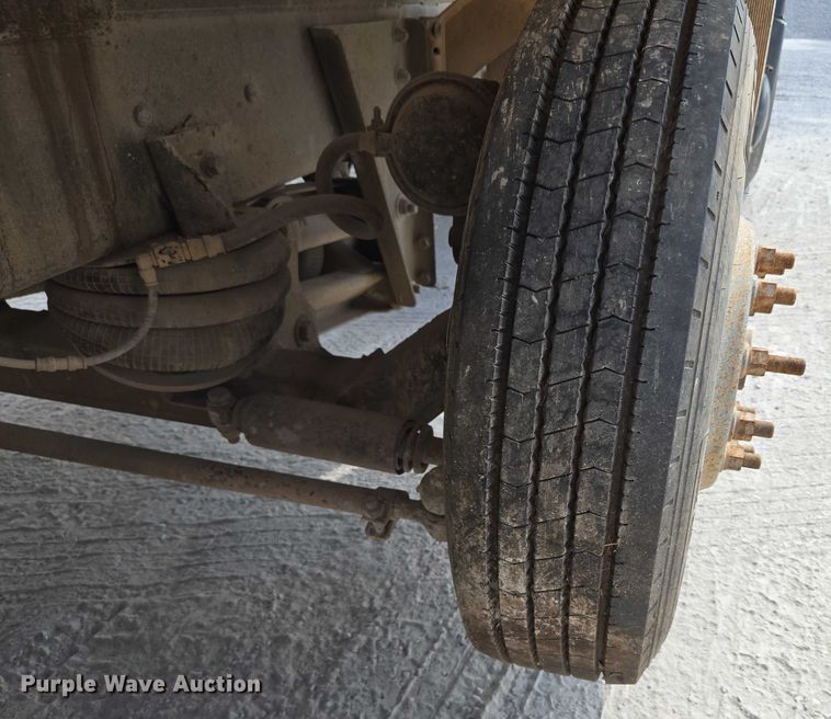 image for item EU3782 2005 Mack CV513 ready mix truck