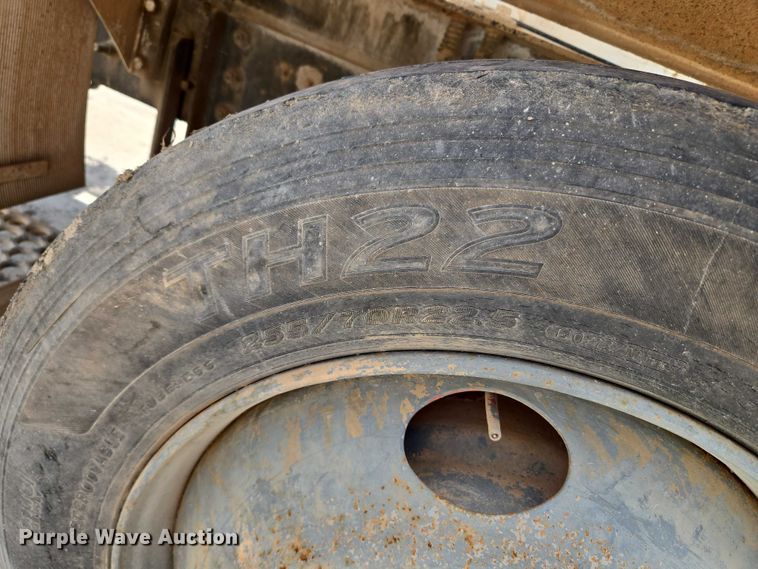 image for item EU3782 2005 Mack CV513 ready mix truck