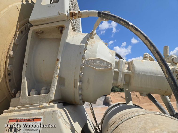 image for item EU3784 1999 Mack RD690S ready mix truck