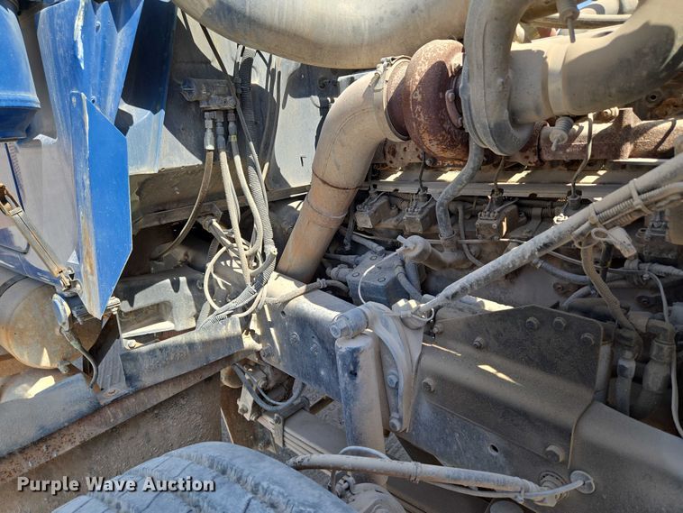 image for item EU3784 1999 Mack RD690S ready mix truck