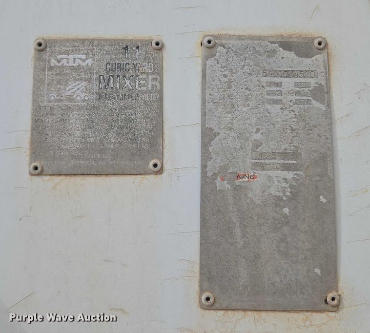 image for item EU3785 2000 Mack RD690S ready mix truck