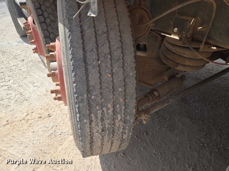 image for item EU3785 2000 Mack RD690S ready mix truck