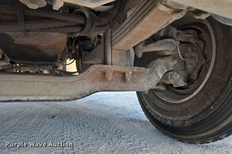 image for item EU3786 1999 Mack RD690S ready mix truck