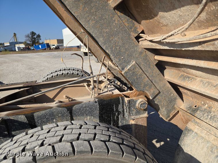 image for item EU3787 2007 Mack CV713 dump truck
