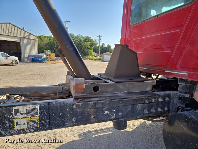 image for item EU3787 2007 Mack CV713 dump truck