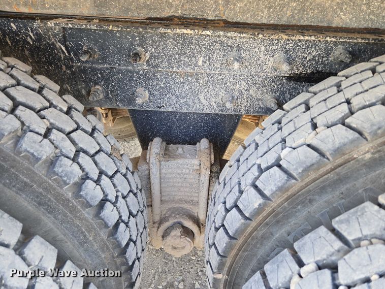 image for item EU3787 2007 Mack CV713 dump truck