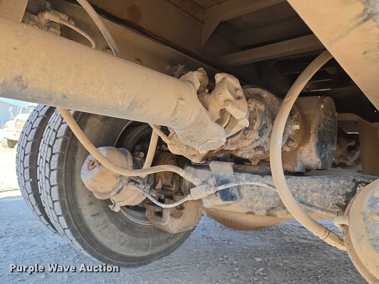 image for item EU3787 2007 Mack CV713 dump truck