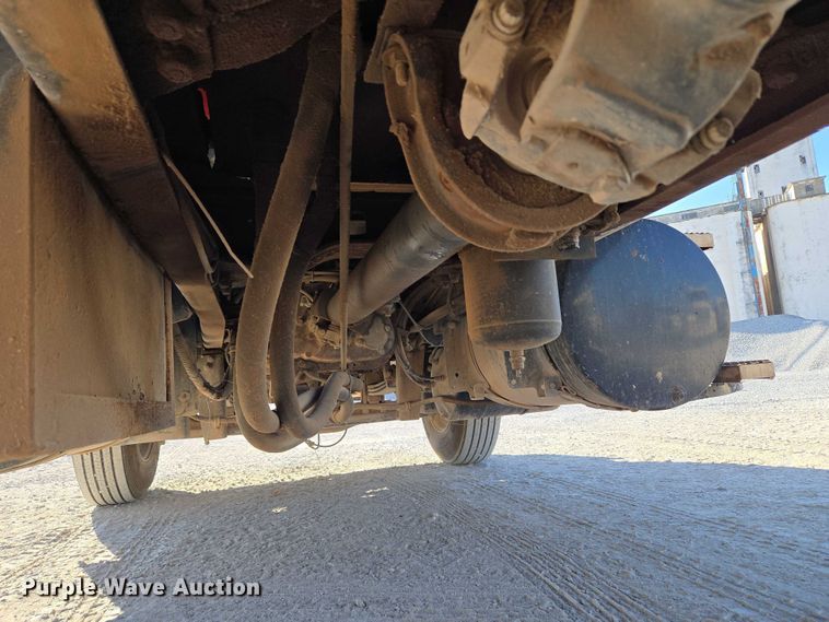 image for item EU3787 2007 Mack CV713 dump truck