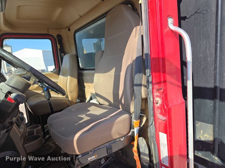 image for item EU3787 2007 Mack CV713 dump truck