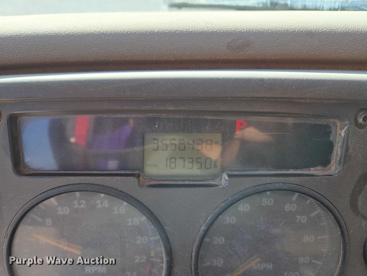 image for item EU3787 2007 Mack CV713 dump truck