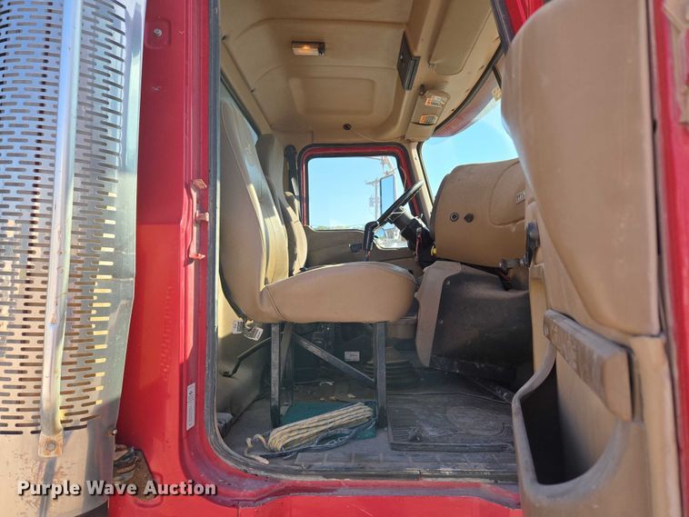 image for item EU3787 2007 Mack CV713 dump truck