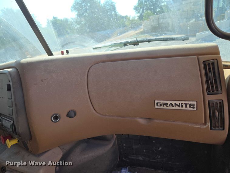 image for item EU3787 2007 Mack CV713 dump truck