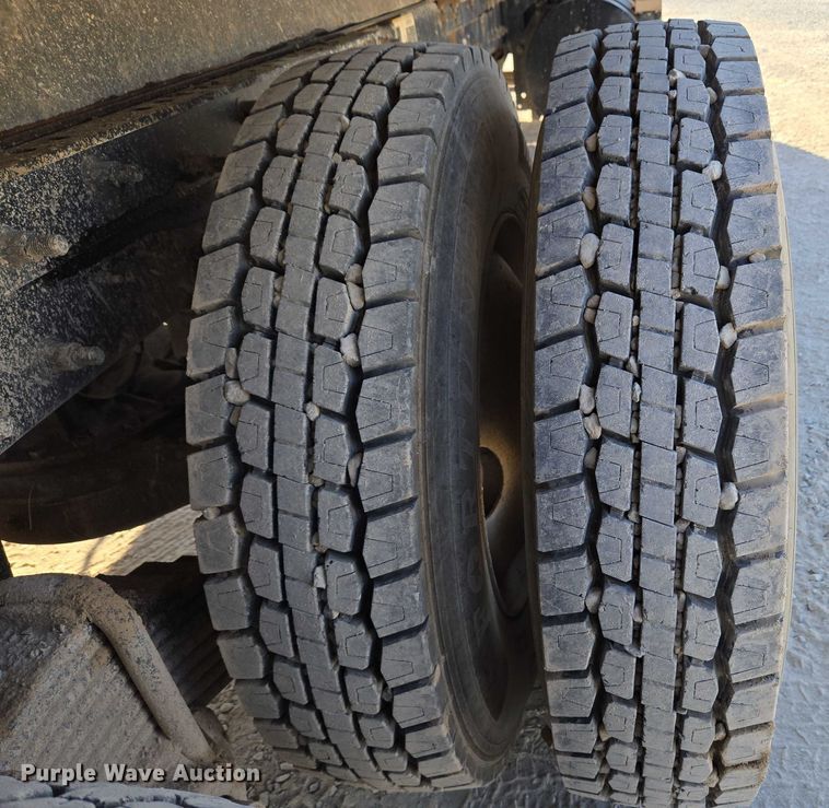 image for item EU3787 2007 Mack CV713 dump truck