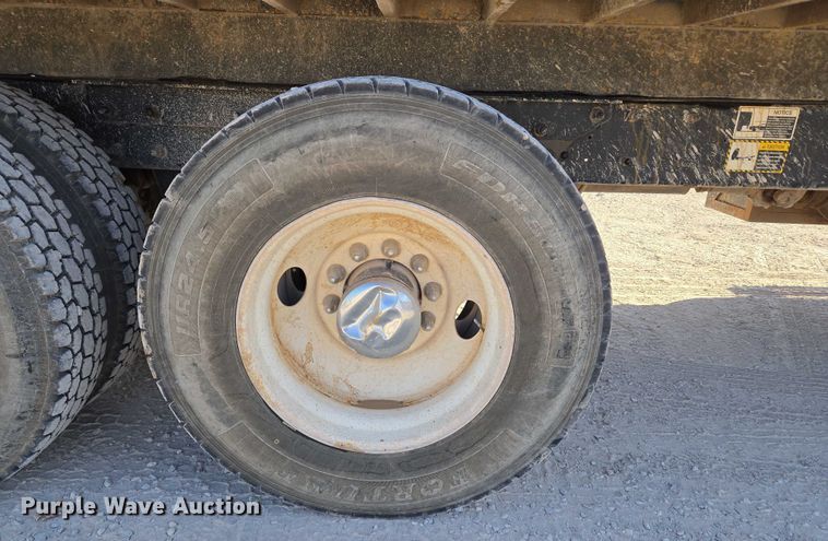 image for item EU3787 2007 Mack CV713 dump truck