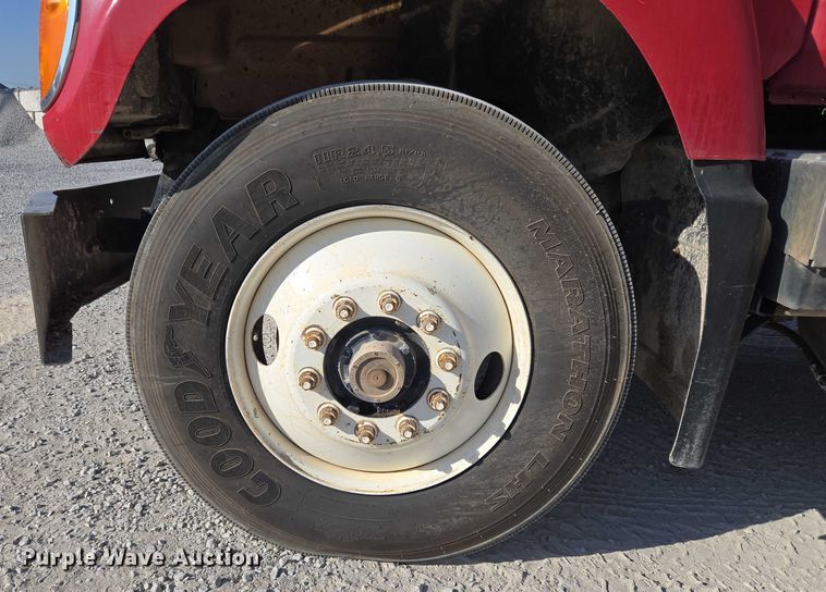 image for item EU3787 2007 Mack CV713 dump truck