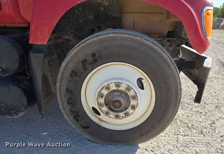 image for item EU3787 2007 Mack CV713 dump truck