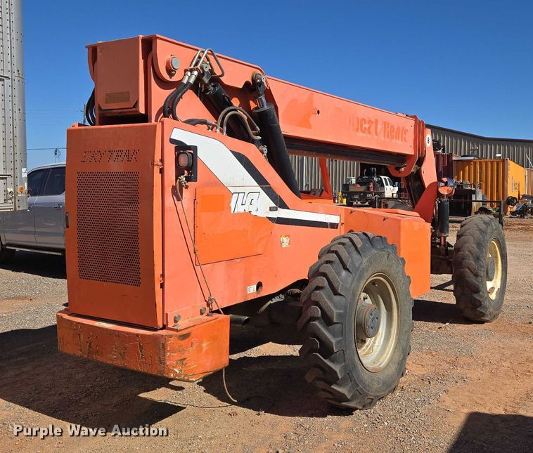 image for item EU3876 2009 Sky Trak 8042 telehandler