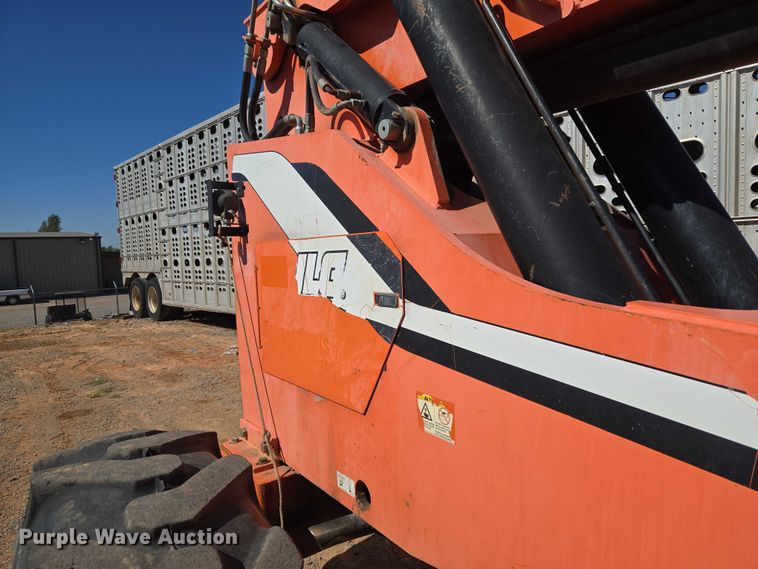 image for item EU3876 2009 Sky Trak 8042 telehandler