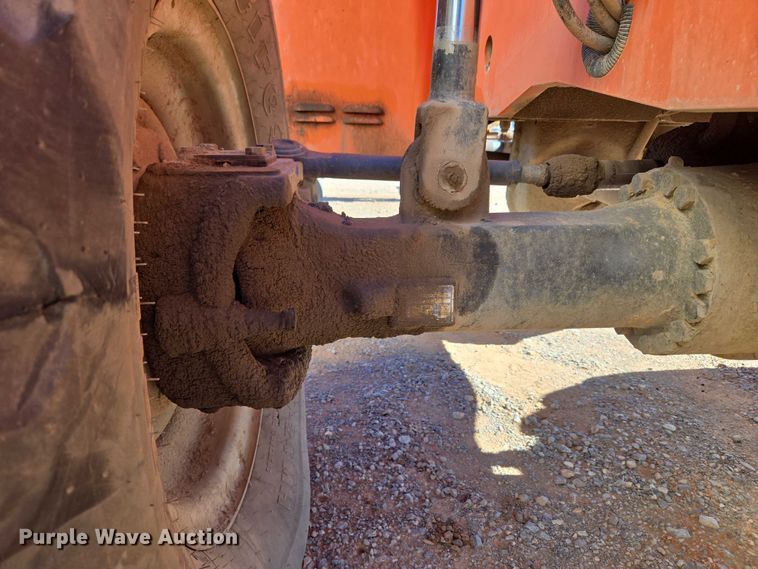 image for item EU3876 2009 Sky Trak 8042 telehandler