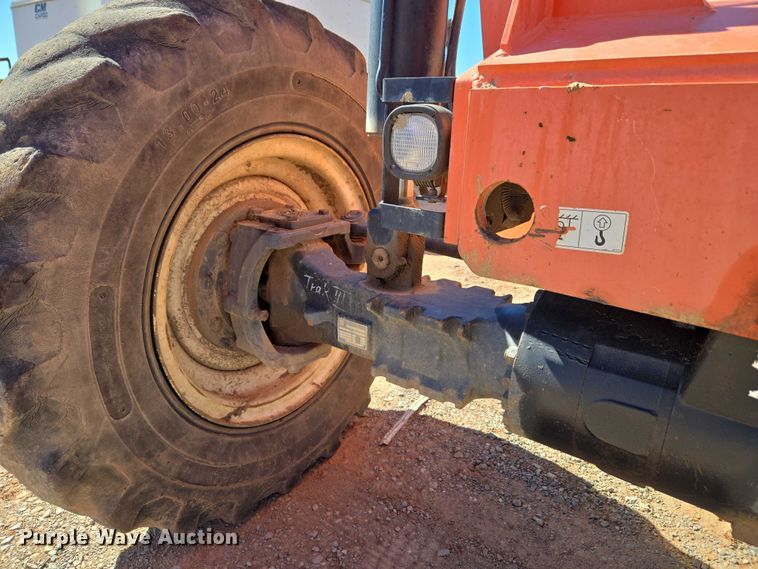 image for item EU3876 2009 Sky Trak 8042 telehandler