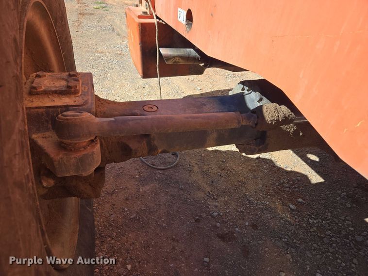 image for item EU3876 2009 Sky Trak 8042 telehandler