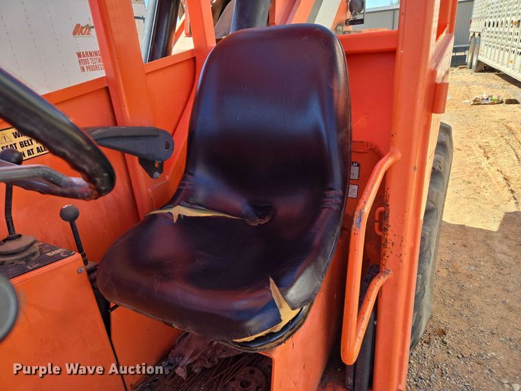 image for item EU3876 2009 Sky Trak 8042 telehandler