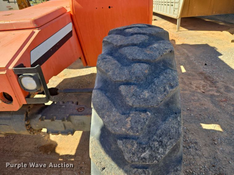 image for item EU3876 2009 Sky Trak 8042 telehandler