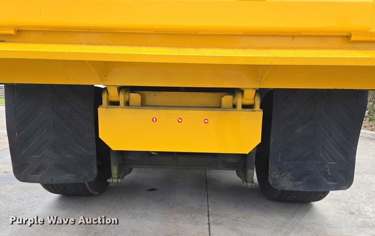 image for item EU3898 2021 Kenworth T680 dump truck