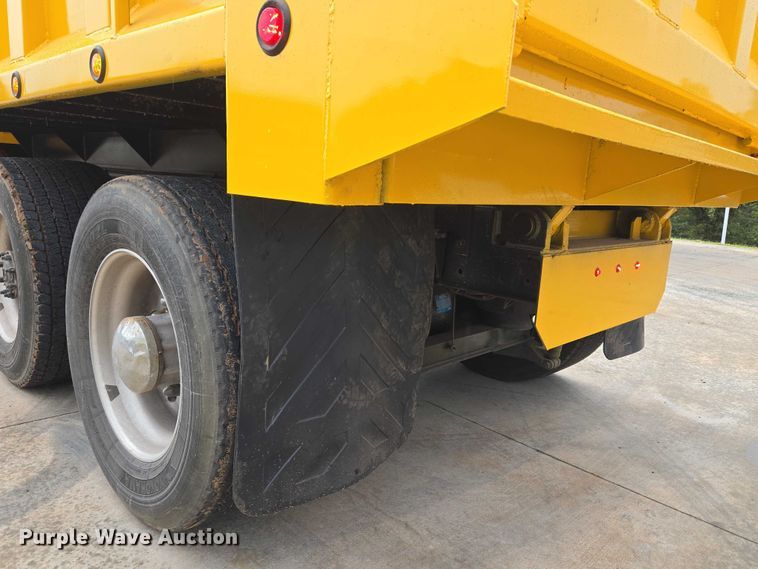 image for item EU3898 2021 Kenworth T680 dump truck