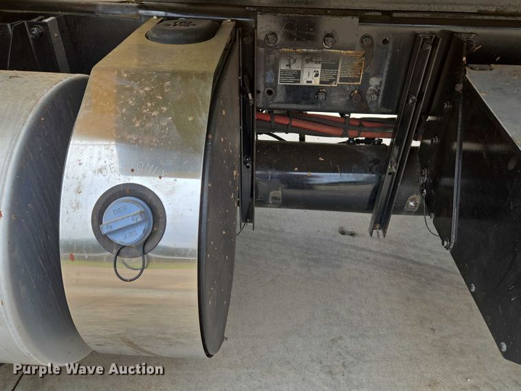 image for item EU3898 2021 Kenworth T680 dump truck