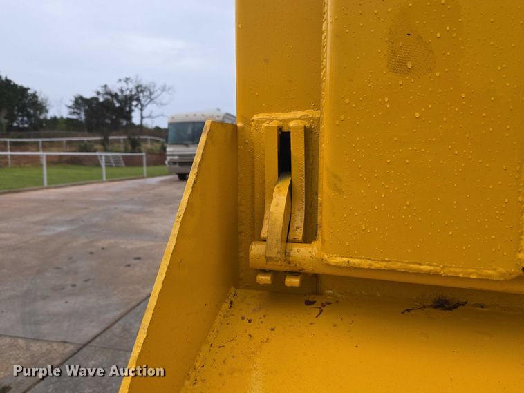 image for item EU3898 2021 Kenworth T680 dump truck