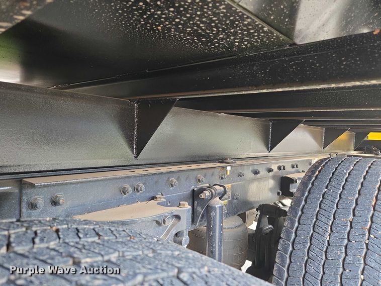 image for item EU3898 2021 Kenworth T680 dump truck