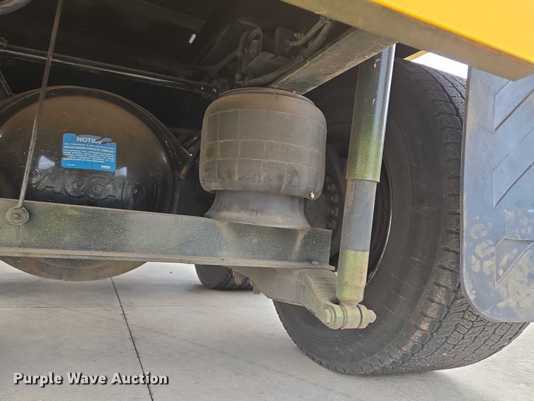 image for item EU3898 2021 Kenworth T680 dump truck