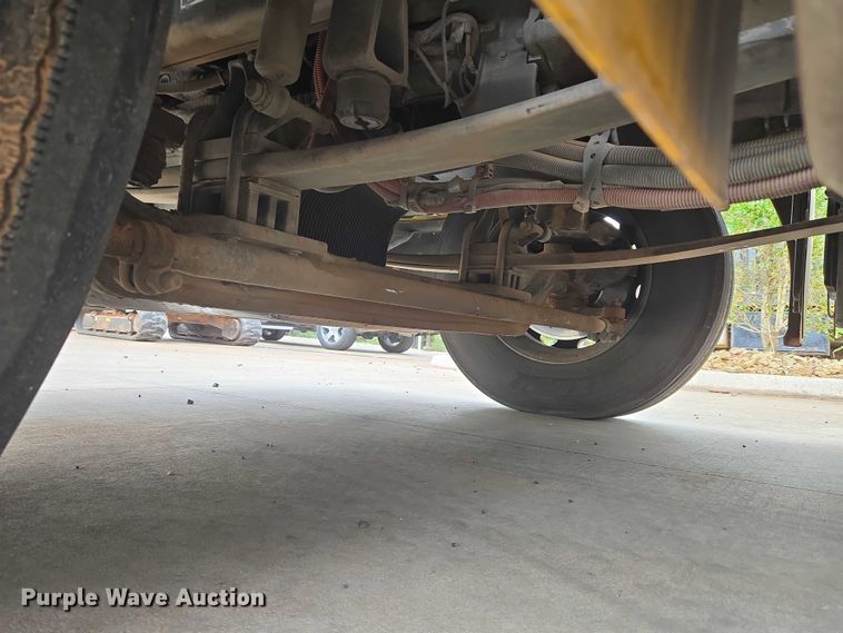 image for item EU3898 2021 Kenworth T680 dump truck