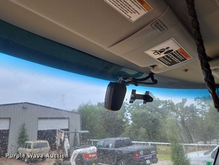 image for item EU3898 2021 Kenworth T680 dump truck