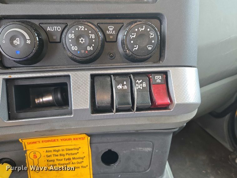 image for item EU3898 2021 Kenworth T680 dump truck