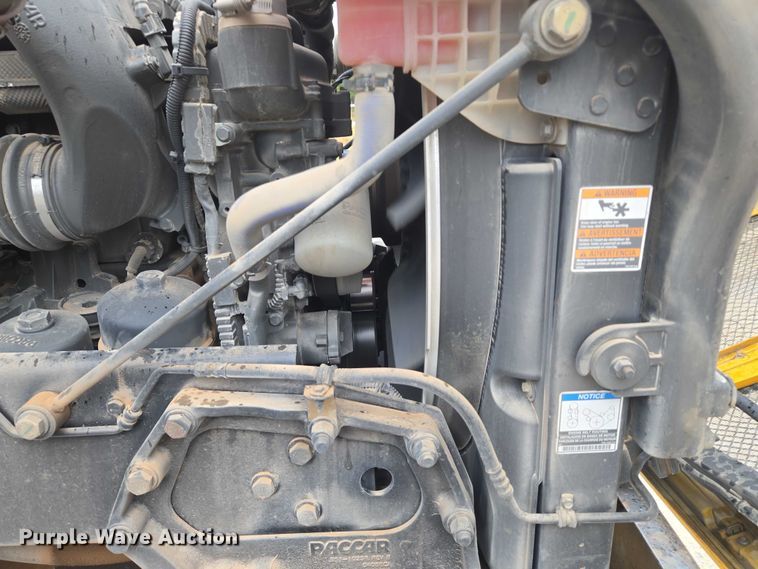 image for item EU3898 2021 Kenworth T680 dump truck