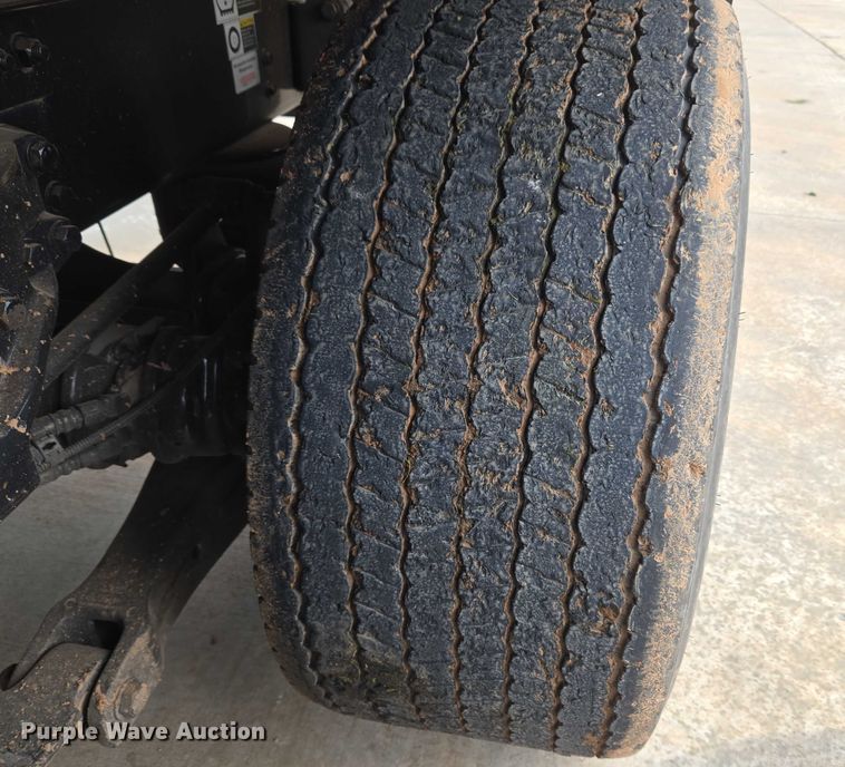 image for item EU3898 2021 Kenworth T680 dump truck