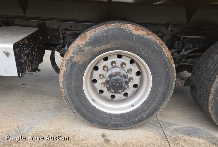 image for item EU3898 2021 Kenworth T680 dump truck