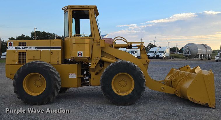 image for item EU3920 1989 International 515B wheel loader