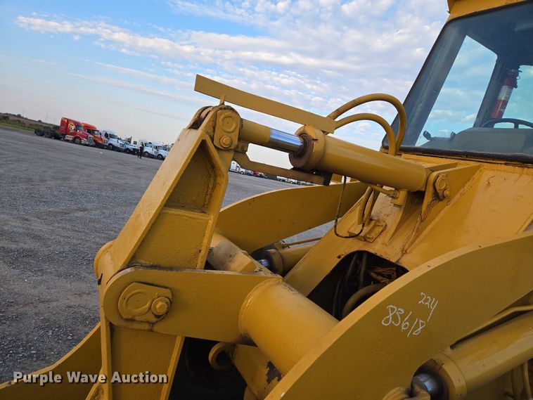 image for item EU3920 1989 International 515B wheel loader