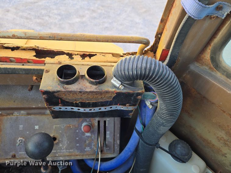 image for item EU3920 1989 International 515B wheel loader