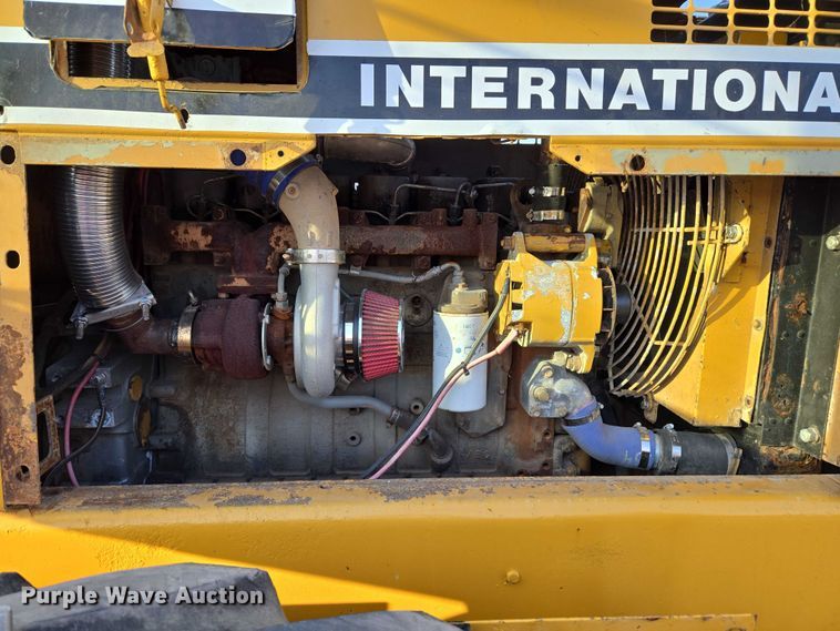 image for item EU3920 1989 International 515B wheel loader
