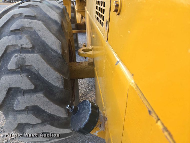 image for item EU3920 1989 International 515B wheel loader