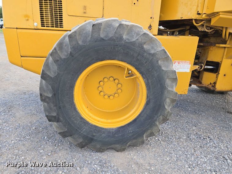 image for item EU3920 1989 International 515B wheel loader