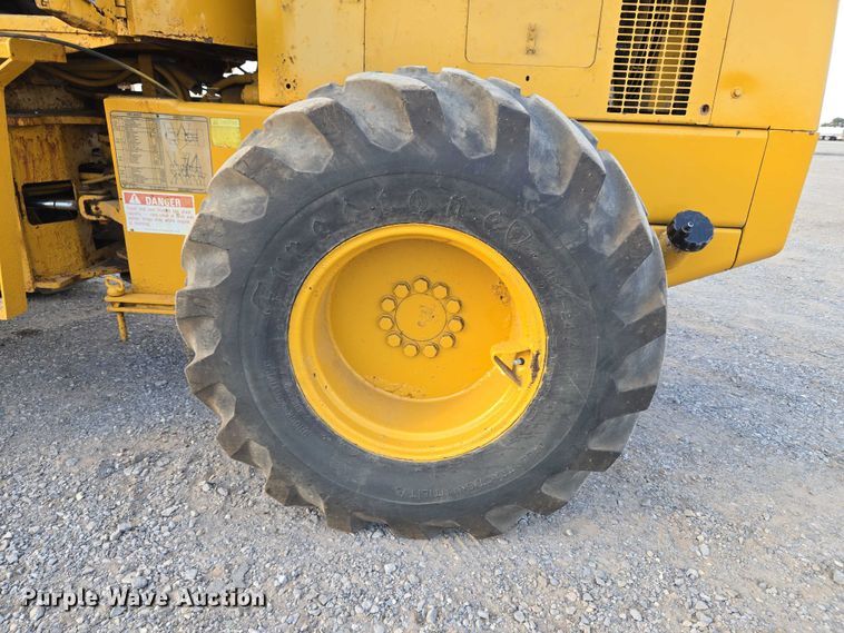 image for item EU3920 1989 International 515B wheel loader