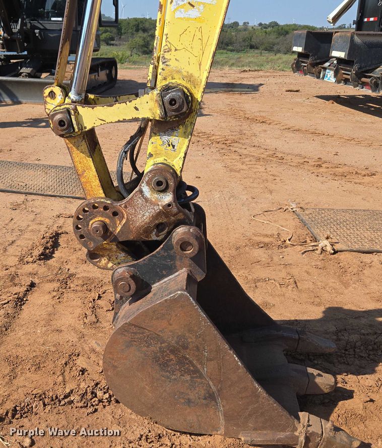 image for item EU3922 Yanmar VIO20-3 mini excavator