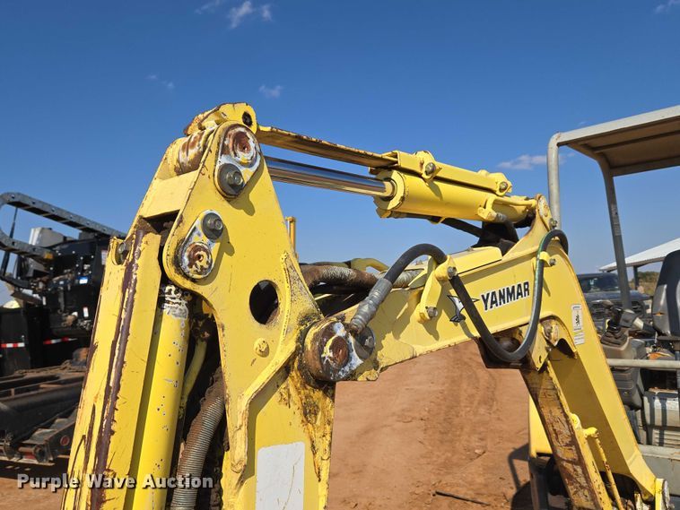 image for item EU3922 Yanmar VIO20-3 mini excavator
