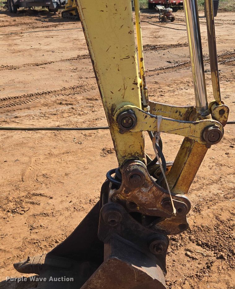 image for item EU3922 Yanmar VIO20-3 mini excavator